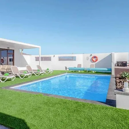 Ponzos Independiente Y Privado Villa